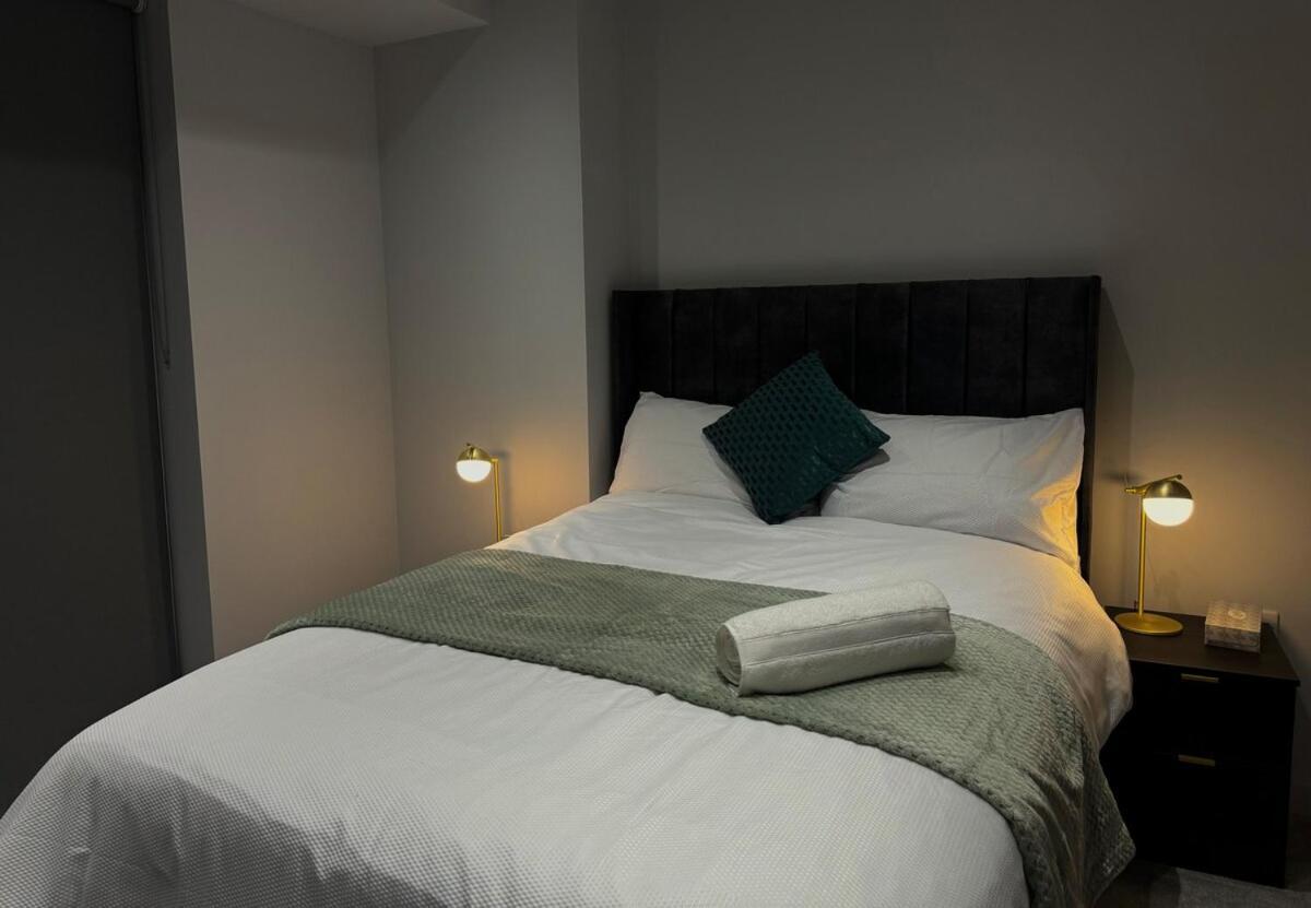 Modern 2-Bedroom Apartment In Heart Of Liverpool Esterno foto