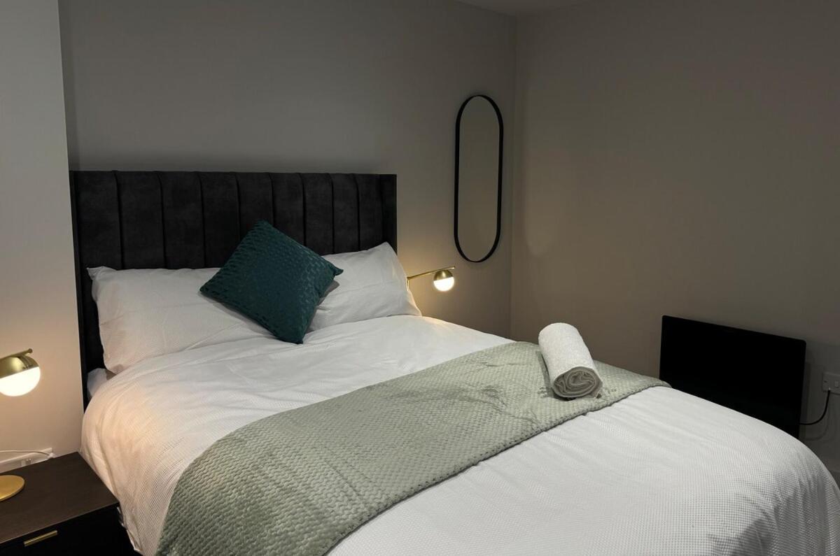 Modern 2-Bedroom Apartment In Heart Of Liverpool Esterno foto